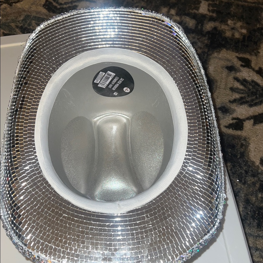 Silver Sequin Cowboy Hat - Picture 3 of 3